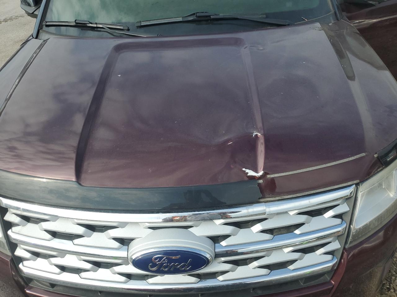 Ford Explorer Xlt Image 10