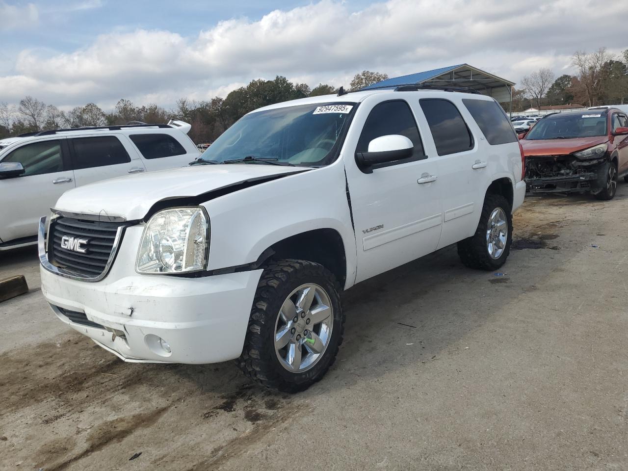 GMC Yukon Slt Image 1