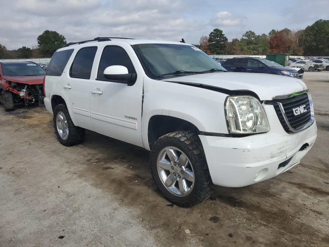 GMC Yukon Slt Image 4
