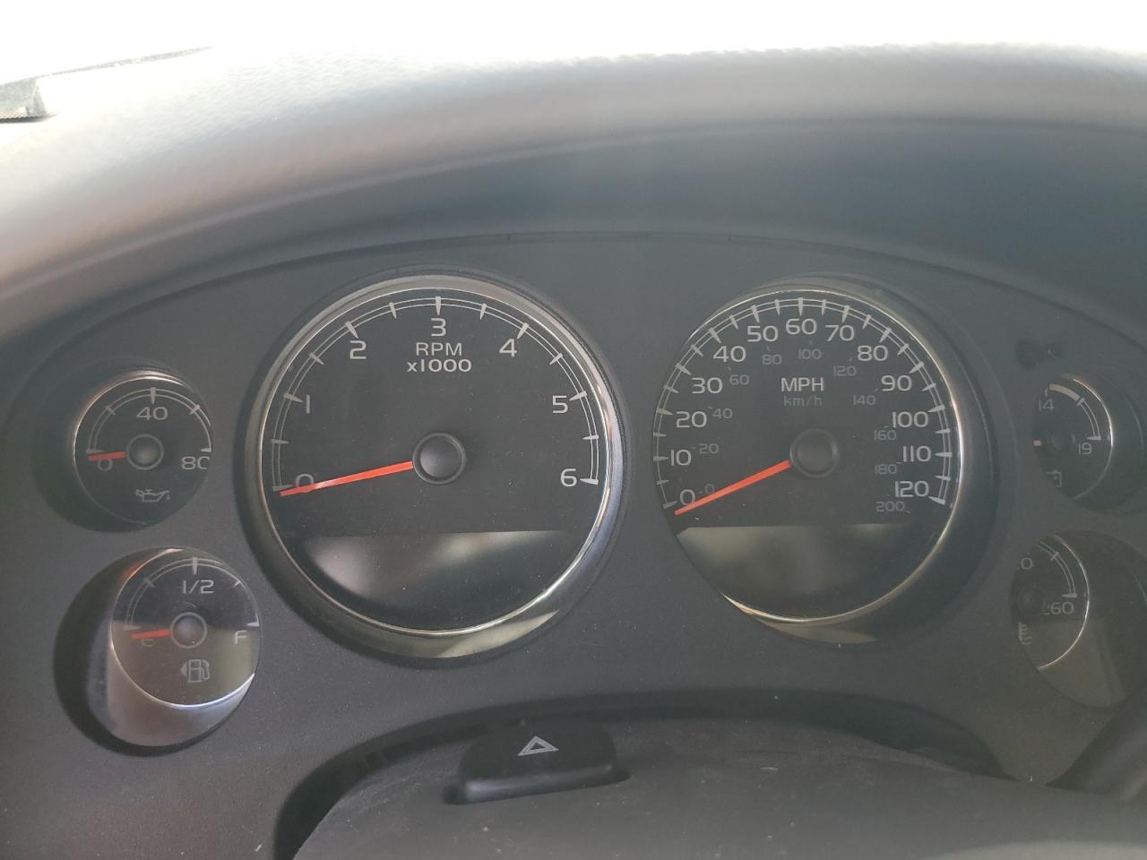 GMC Yukon Slt Image 5