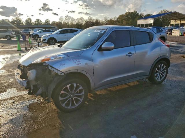  Salvage Nissan JUKE