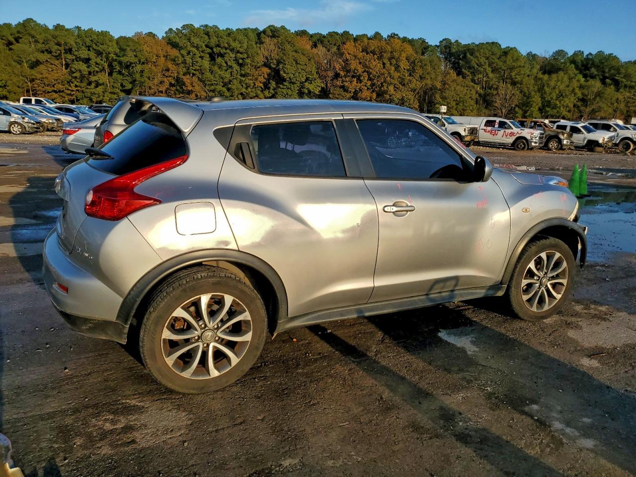 Nissan JUKE S Image 13