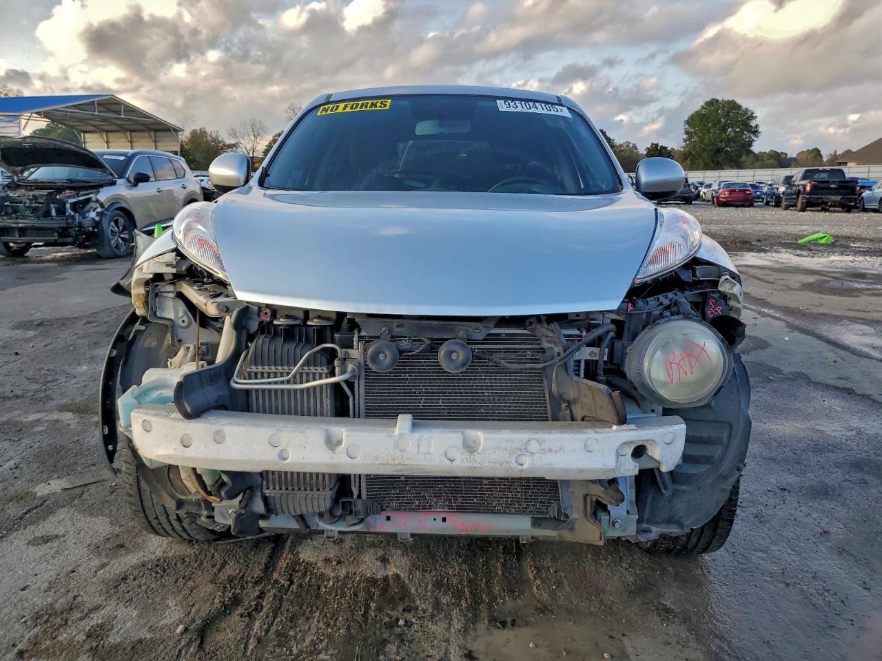 Nissan JUKE S Image 2