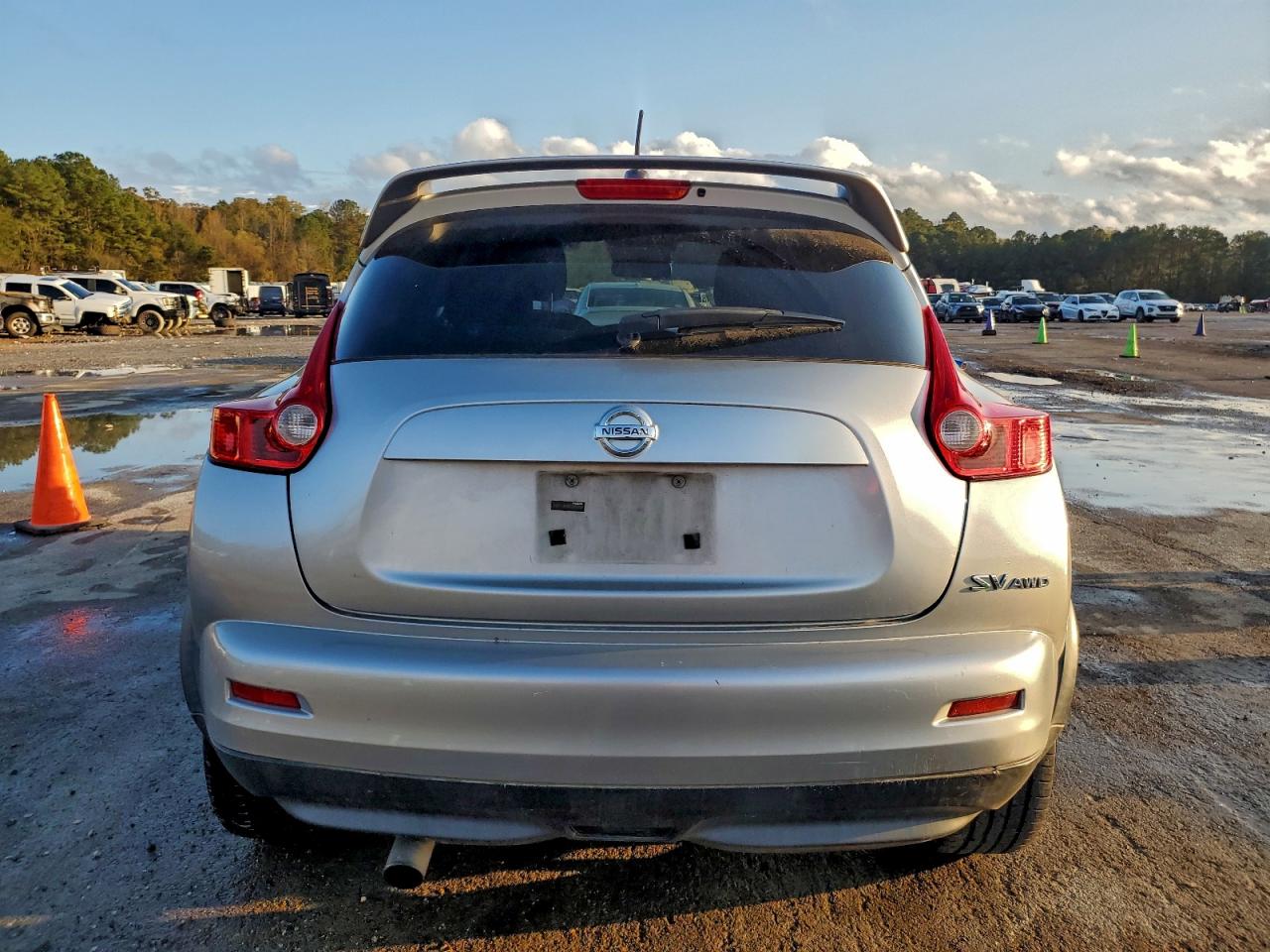 Nissan JUKE S Image 12