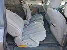 Toyota Sienna Le Image 7