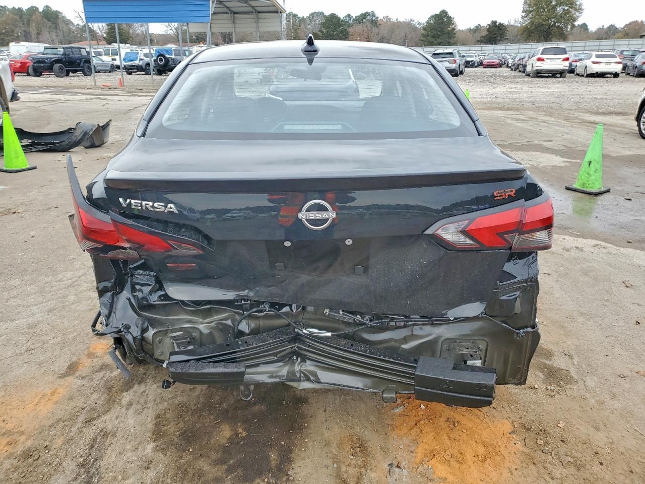 Nissan Versa Sr Image 5