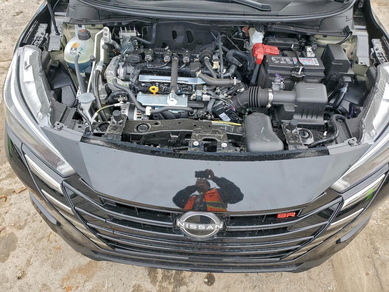 Nissan Versa Sr Image 9