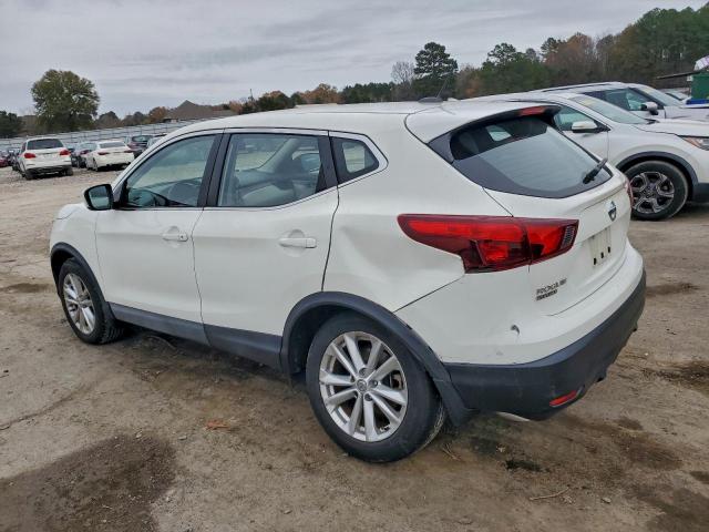 Nissan Rogue S Image 6