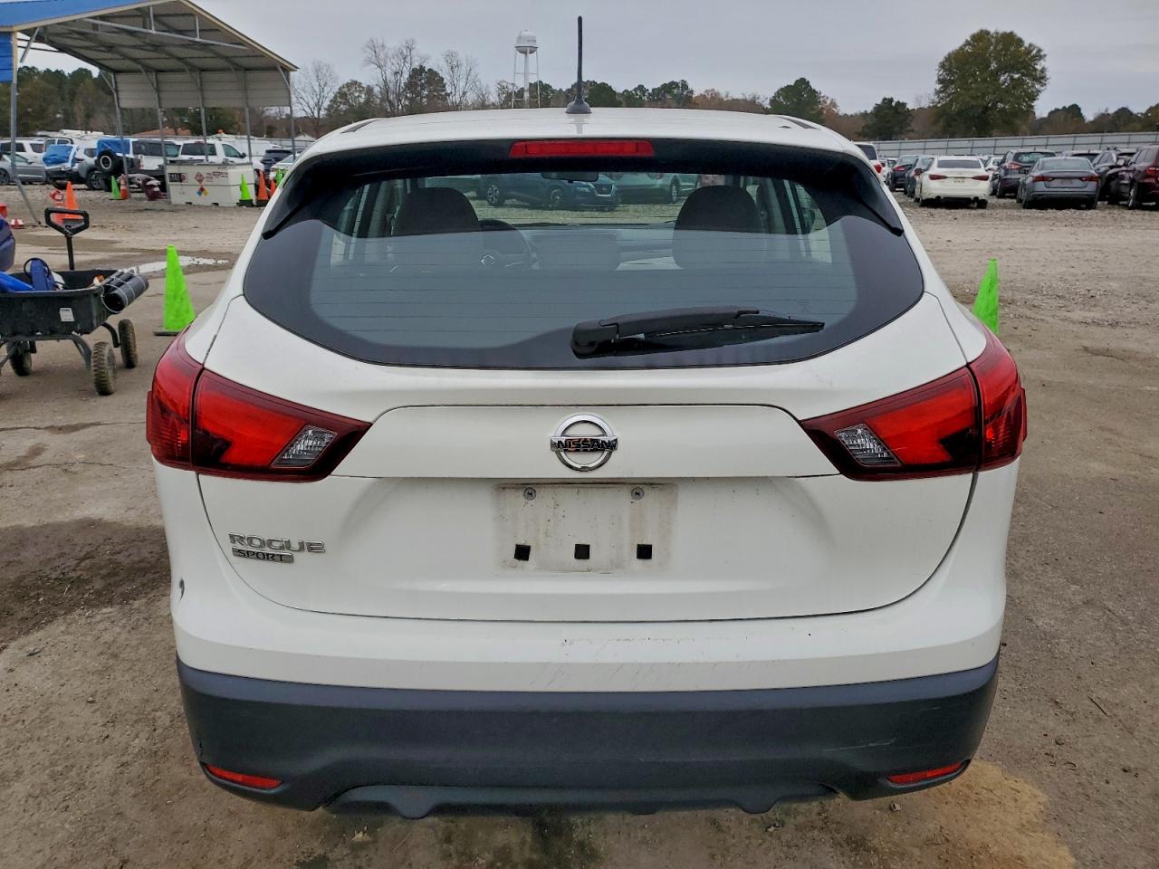 Nissan Rogue S Image 13