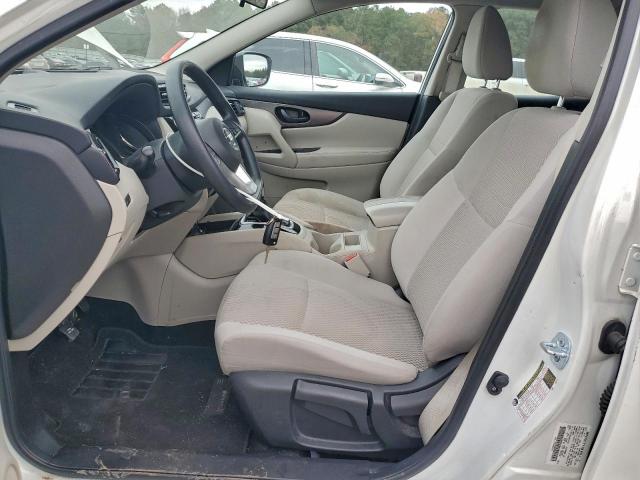 Nissan Rogue S Image 3