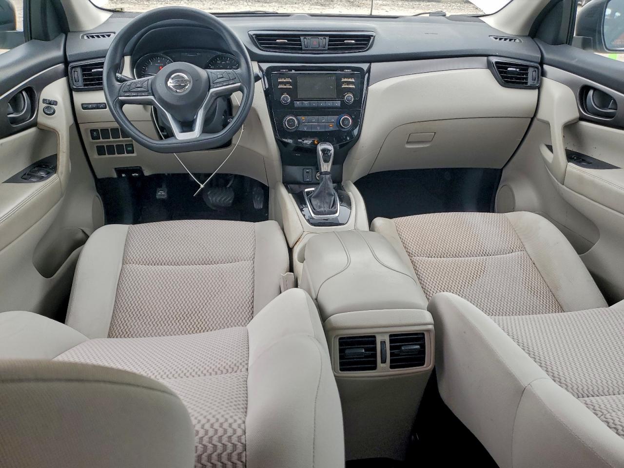 Nissan Rogue S Image 7