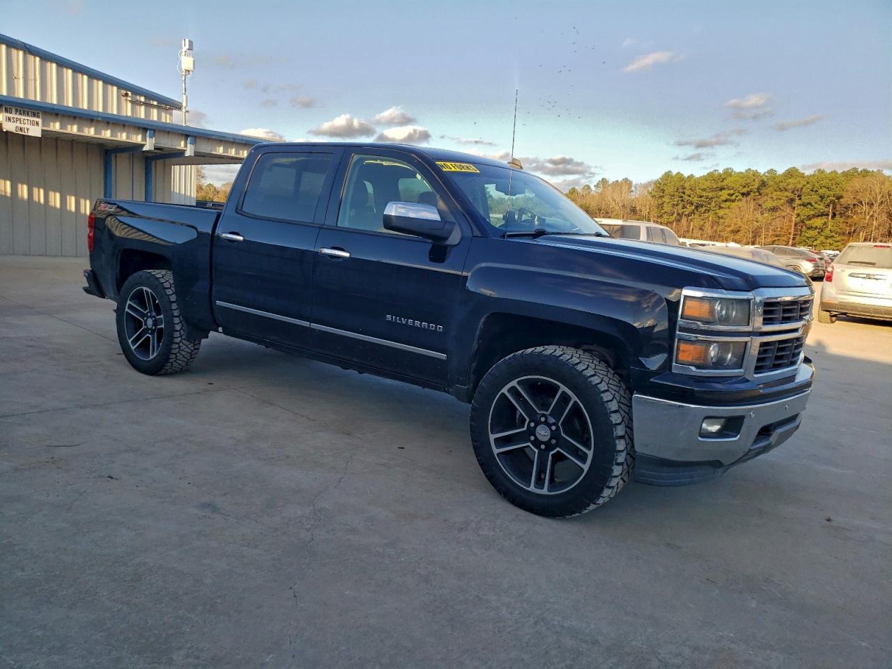 Chevrolet Silverado K1500 Ltz Image 7