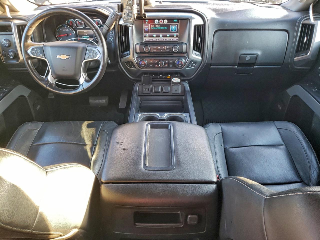 Chevrolet Silverado K1500 Ltz Image 12