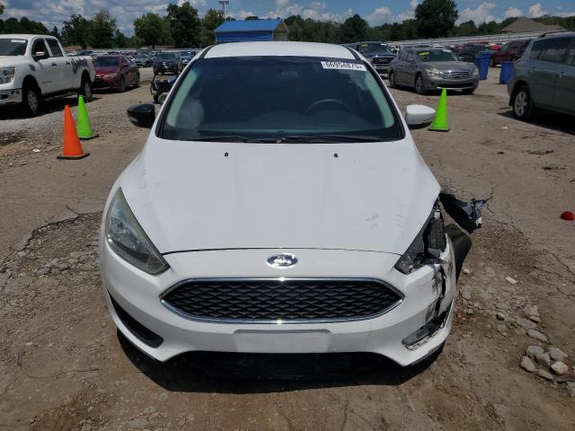 Ford Focus Se Image 9