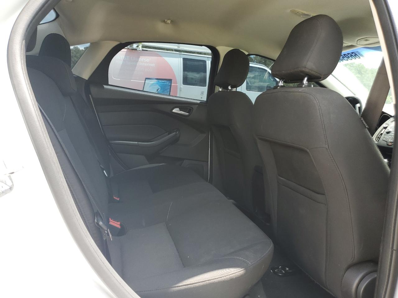 Ford Focus Se Image 3