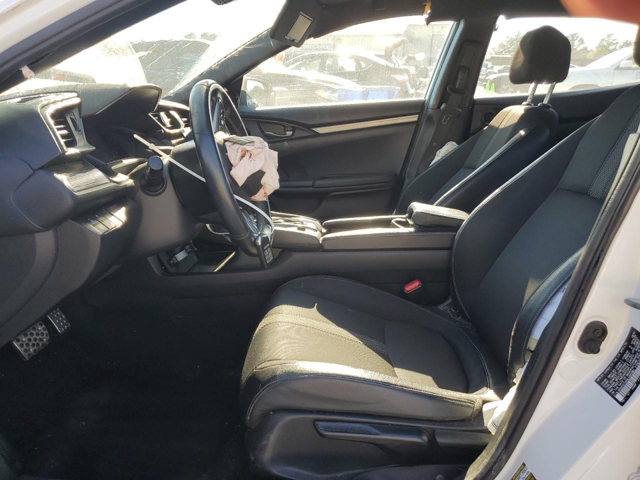 Honda Civic Sport Image 12