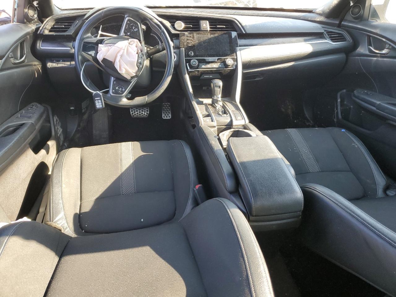 Honda Civic Sport Image 4