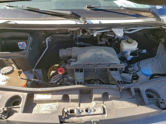 Mercedes-Benz Sprinter 2500 Image 6