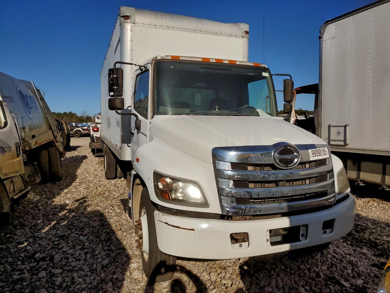 Hino 258 268 Image 2