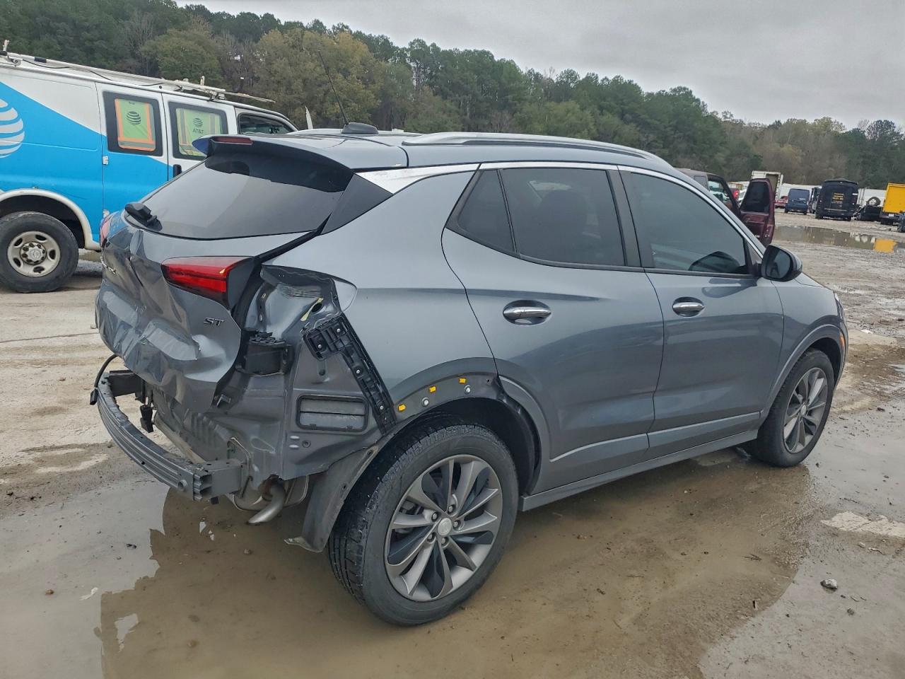 Buick Encore Select Image 2