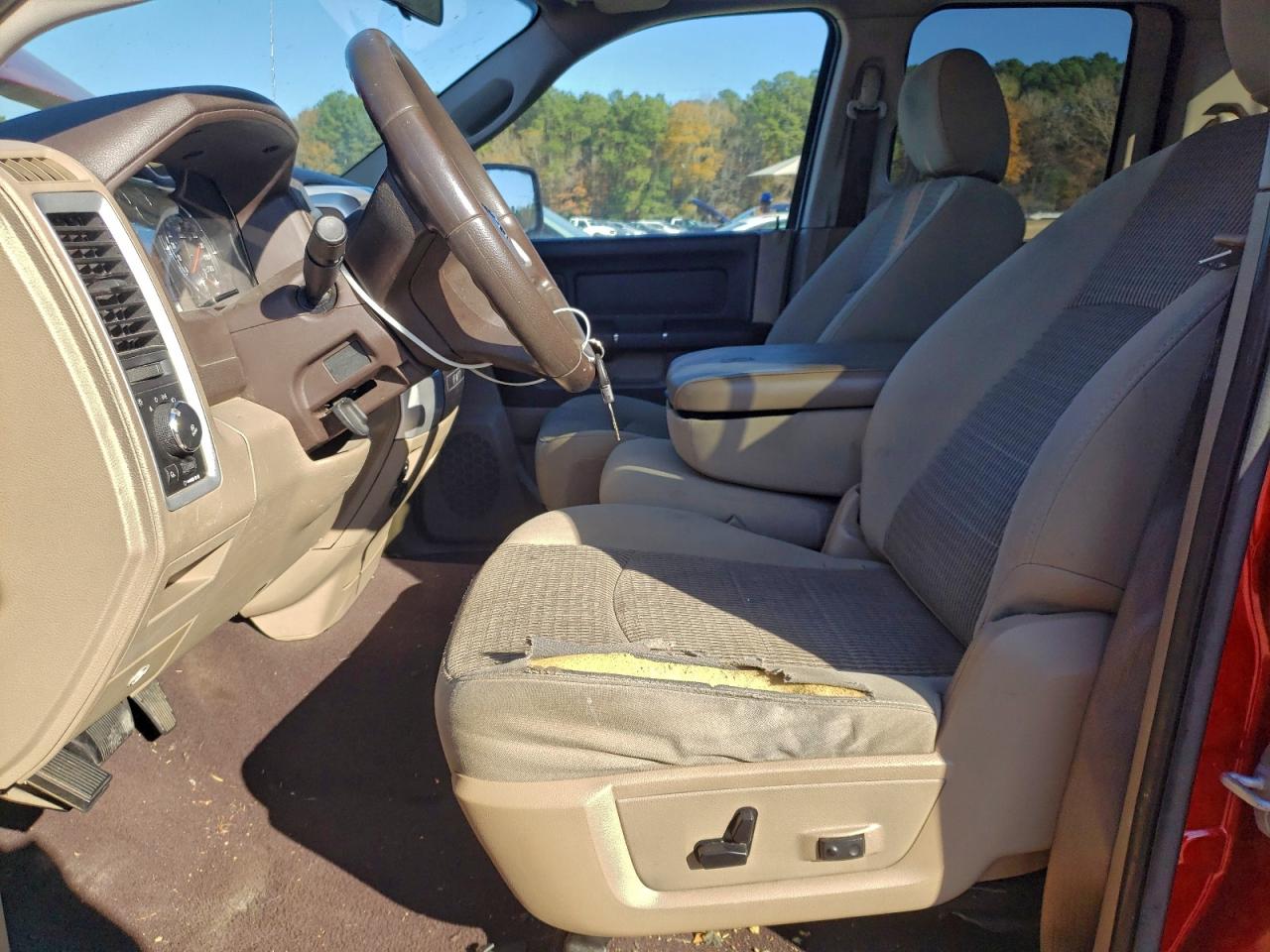 Dodge Ram 1500 Image 8