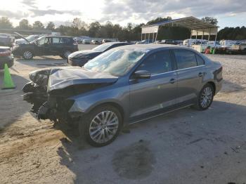  Salvage Volkswagen Jetta