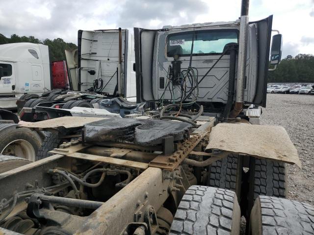 International Prostar Image 5