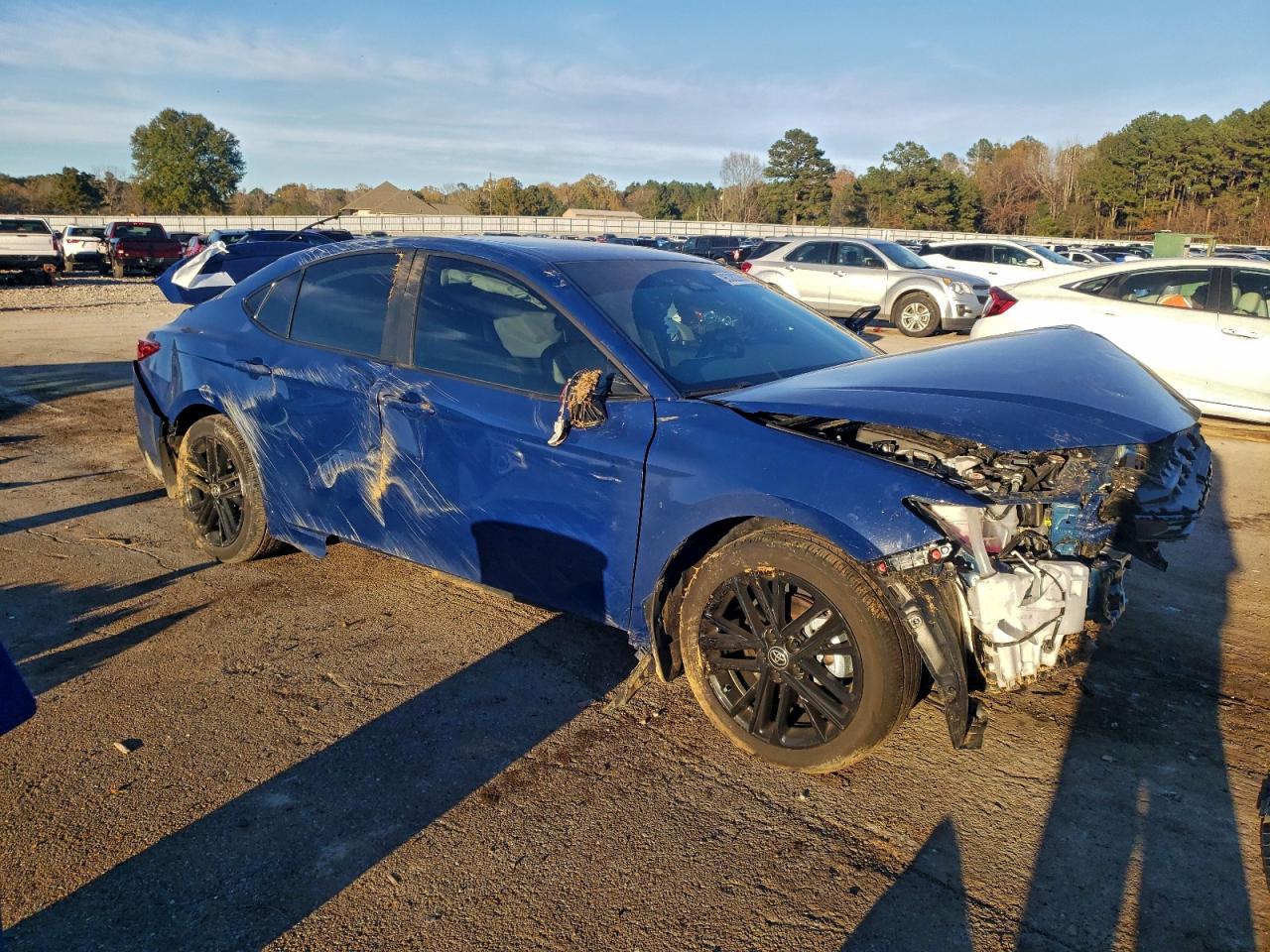 Toyota Camry Xse Image 4