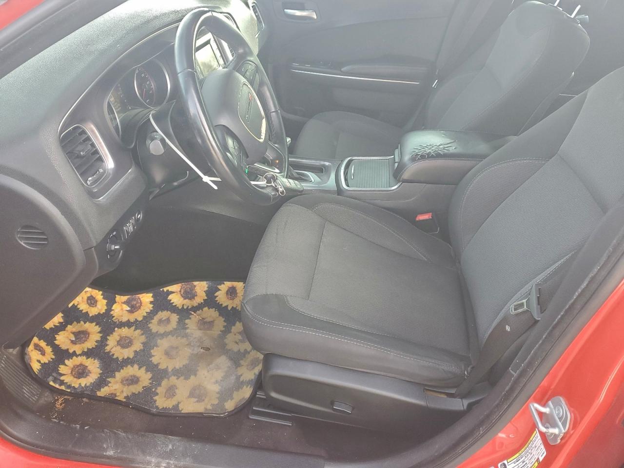 Dodge Charger Se Image 4