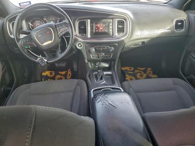 Dodge Charger Se Image 10