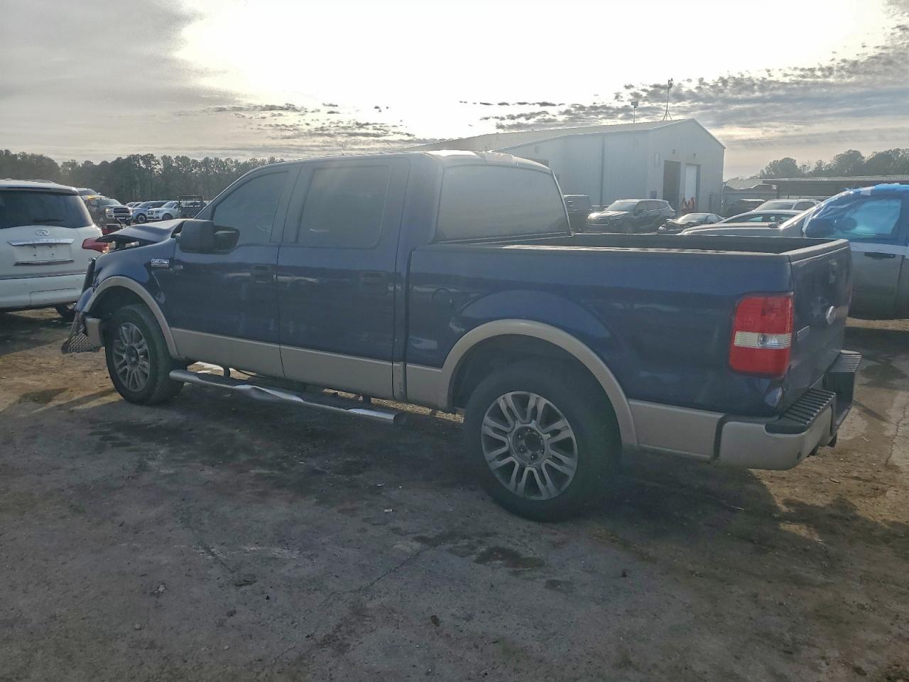 Ford F-150 Supercrew Image 12
