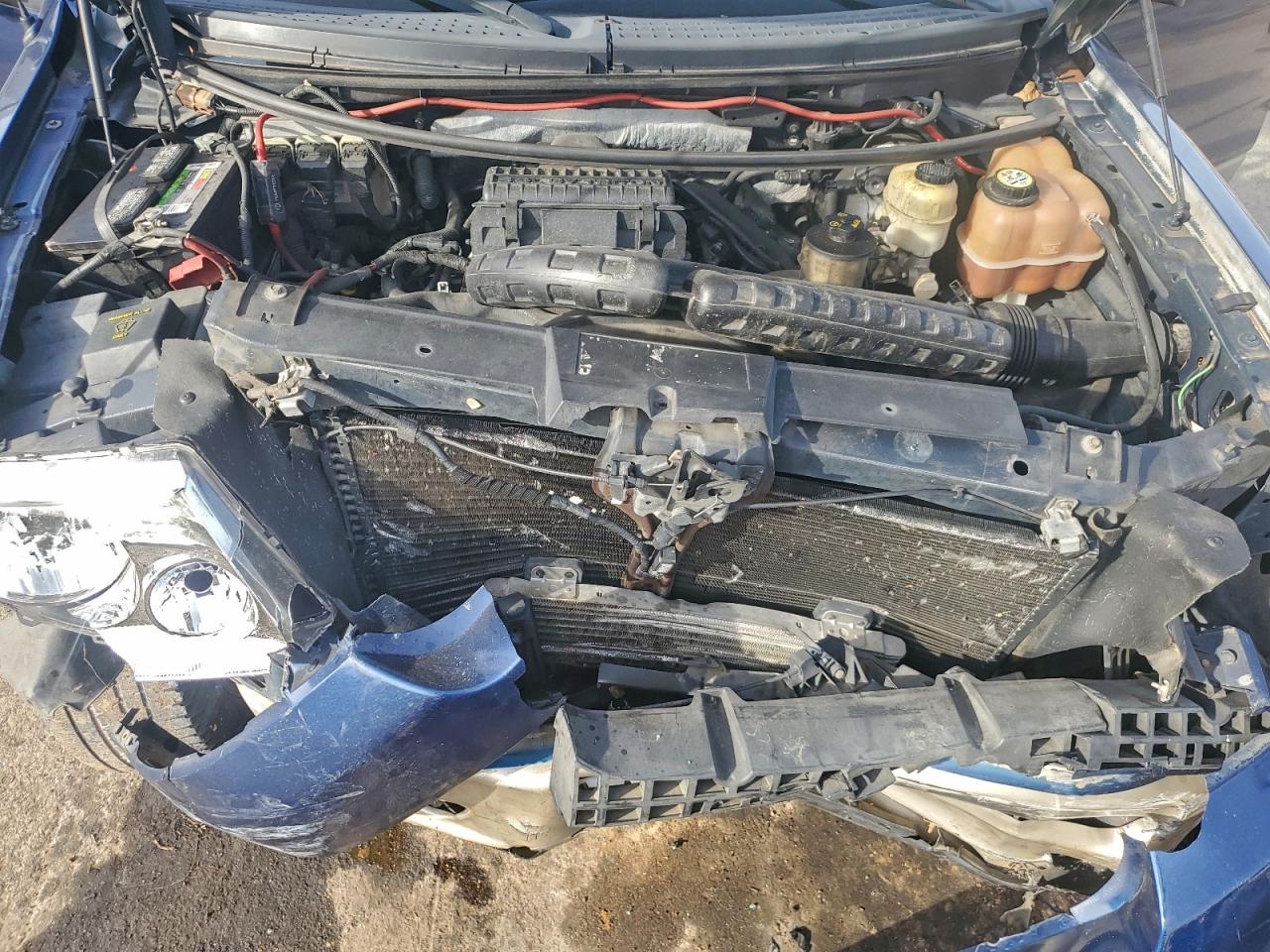 Ford F-150 Supercrew Image 8