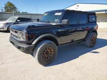  Salvage Ford Bronco