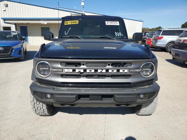 Ford Bronco Base Image 7