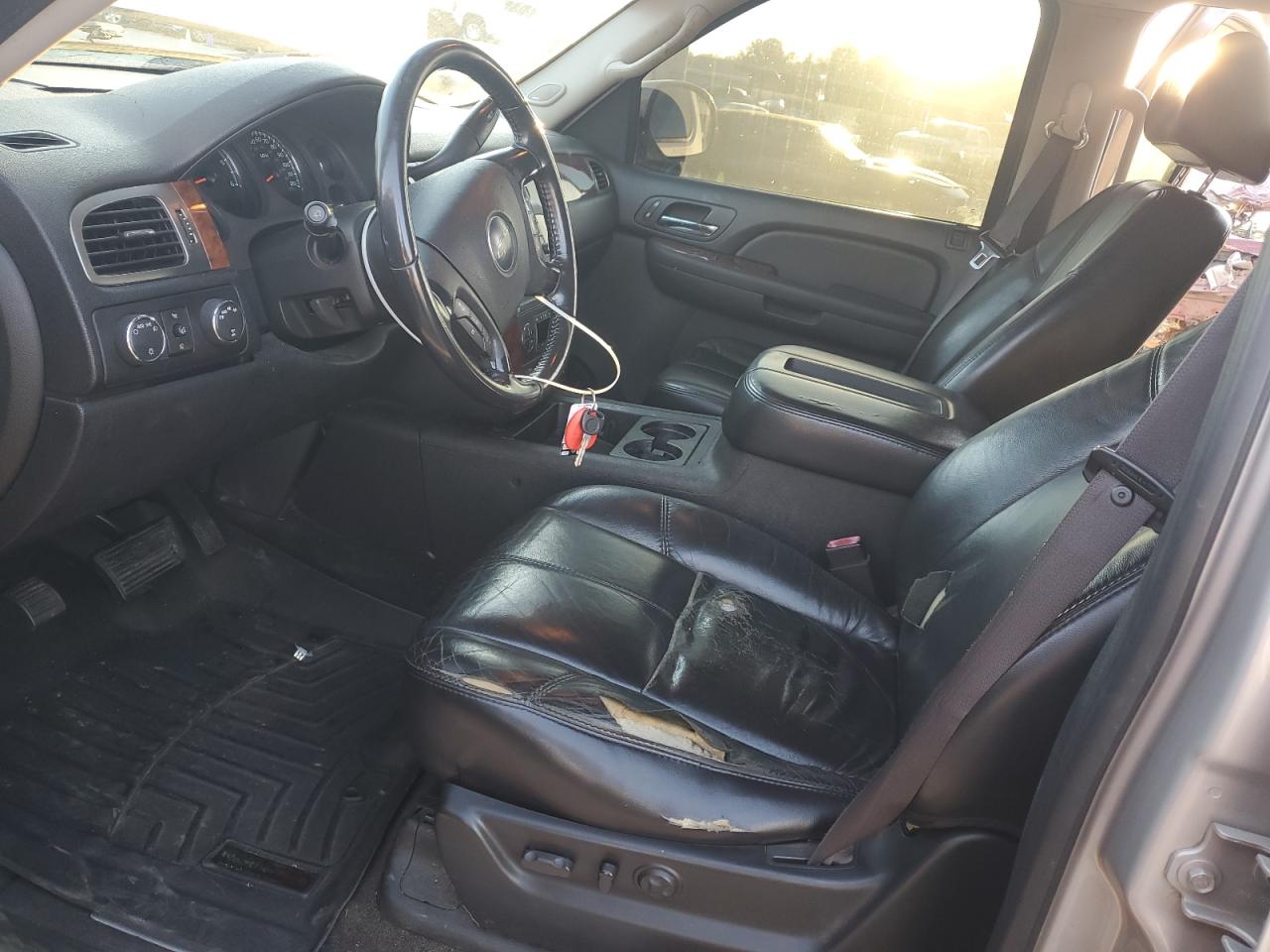 Chevrolet Tahoe K1500 Image 6