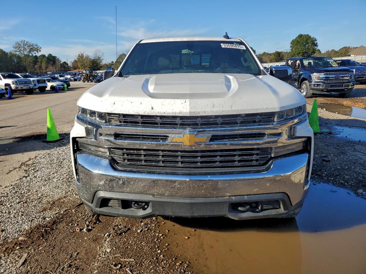Chevrolet Silverado K1500 Lt Image 6