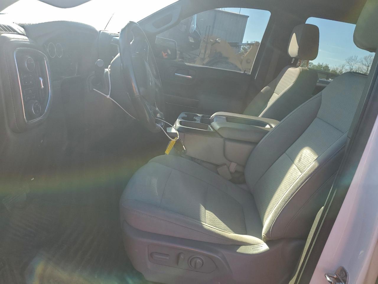 Chevrolet Silverado K1500 Lt Image 11