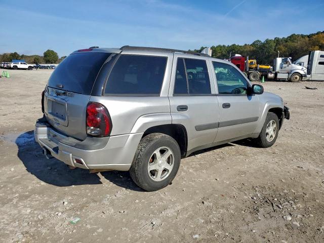 Chevrolet Trailblazer Ls Image 13