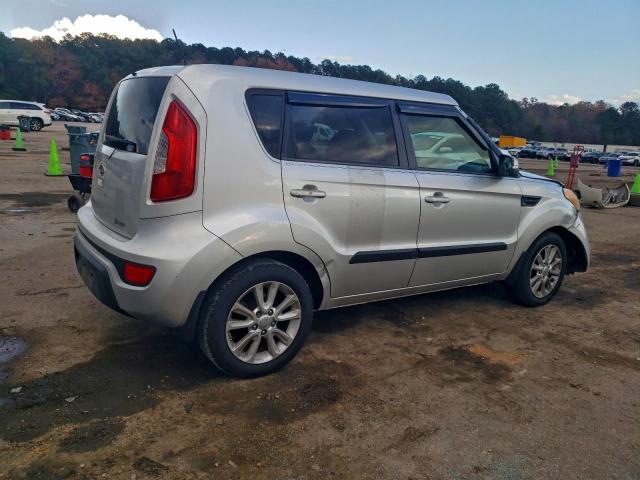 Kia Soul + Image 5