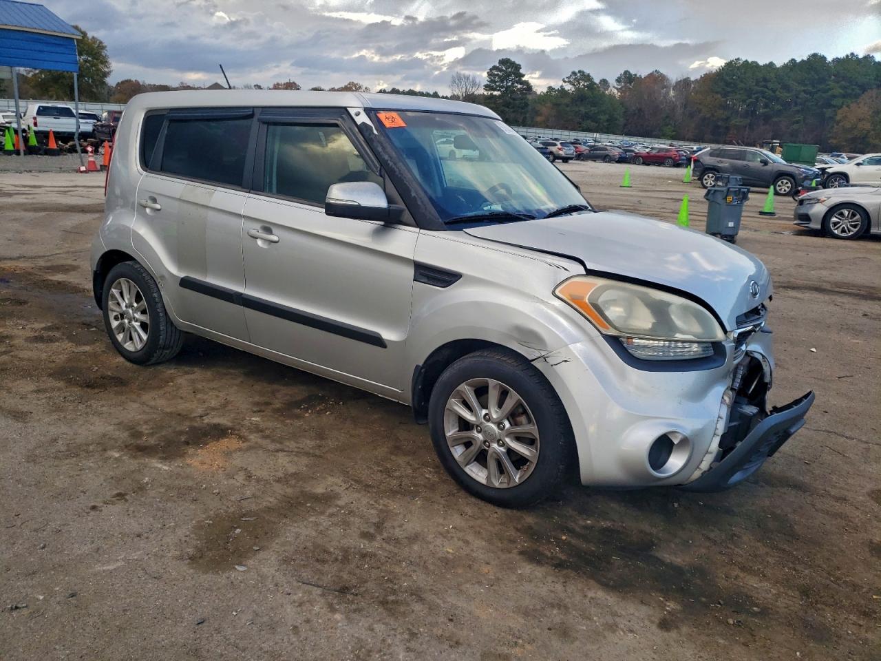 Kia Soul + Image 4