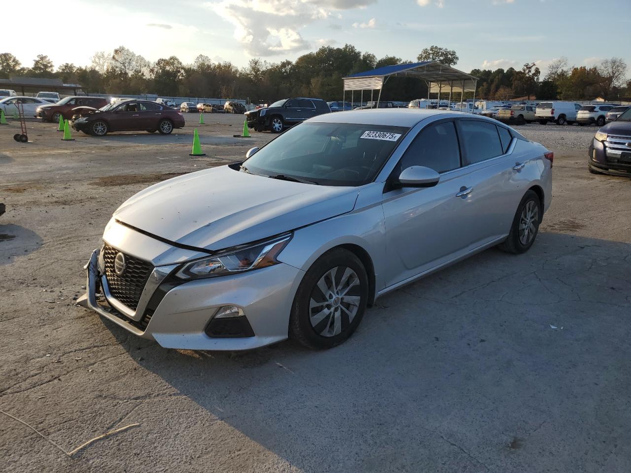 Nissan Altima S Image 1