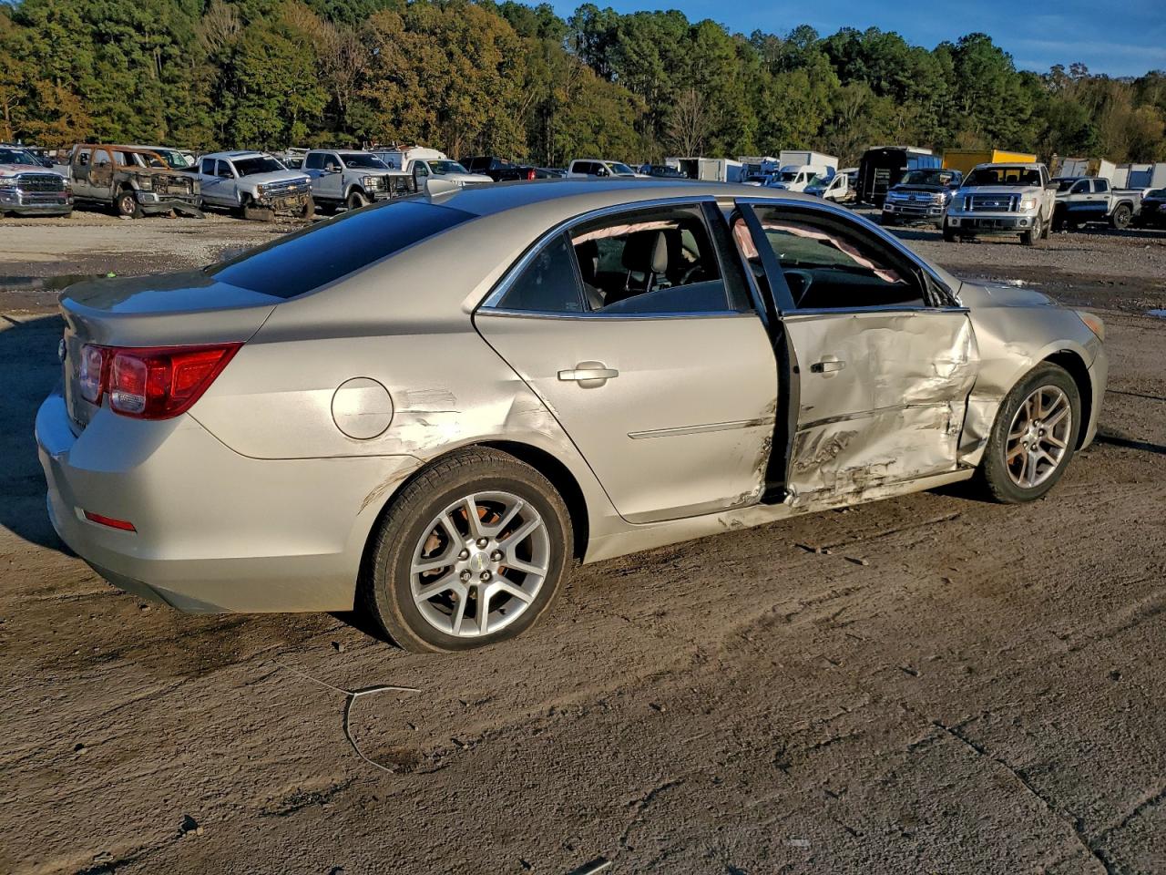 Chevrolet Malibu 1lt Image 9