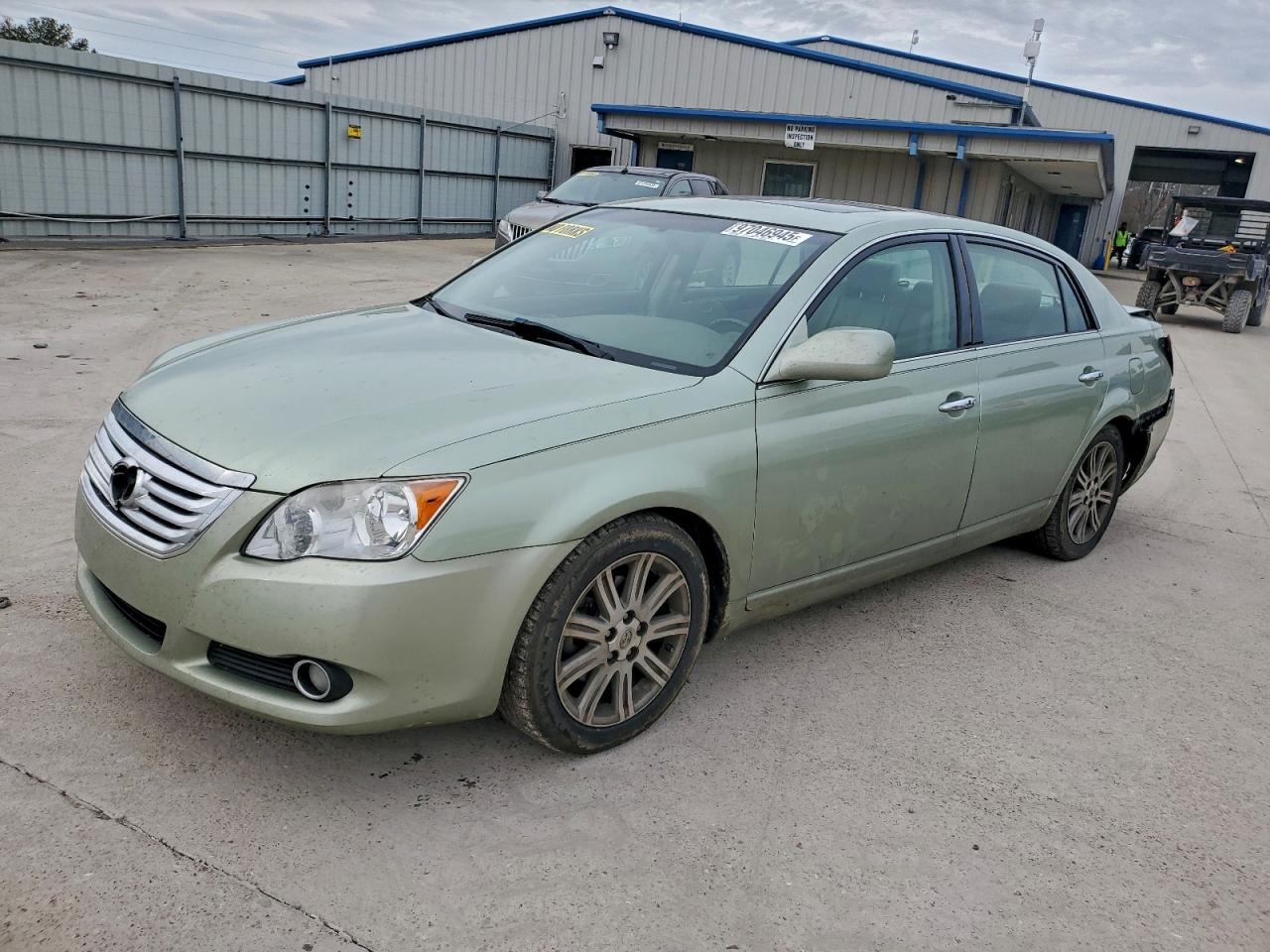 Toyota Avalon Xl Image 1