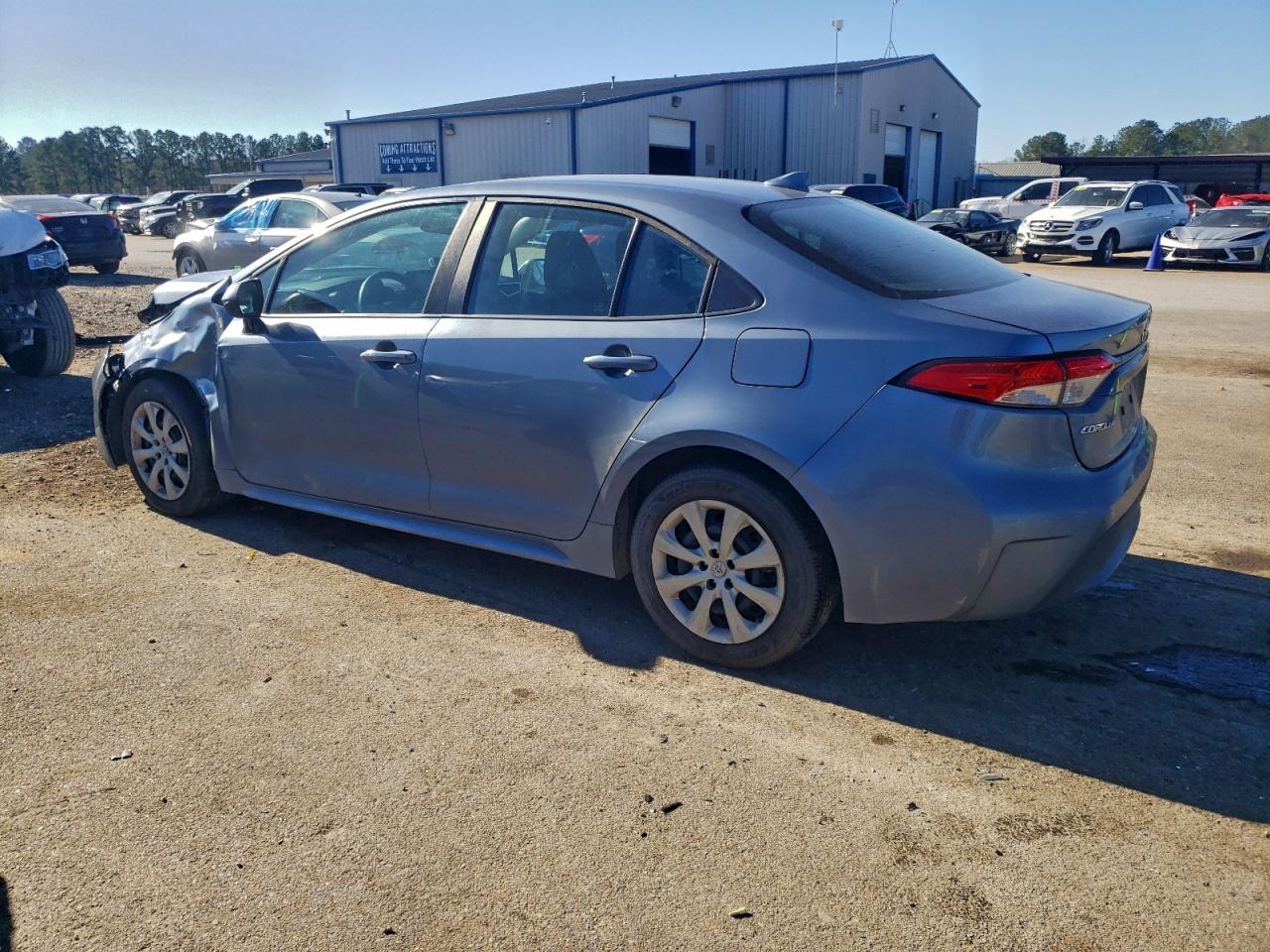 Toyota Corolla Le Image 7