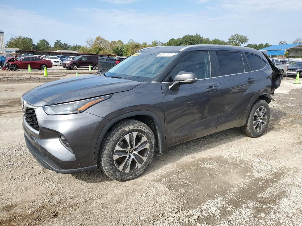 Toyota Highlander L Image 1