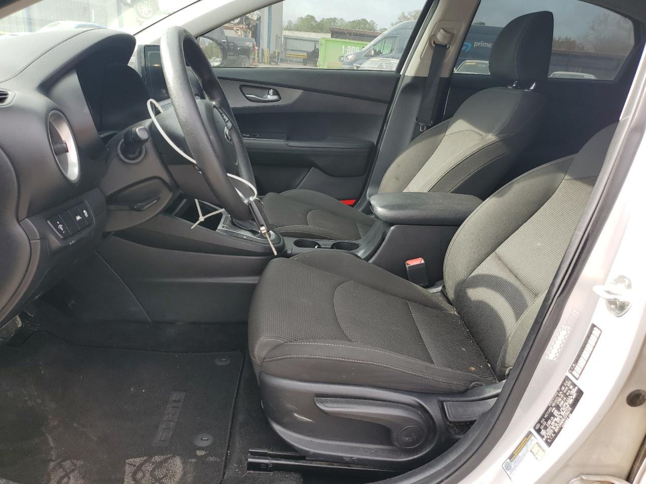 Kia Forte Fe Image 8