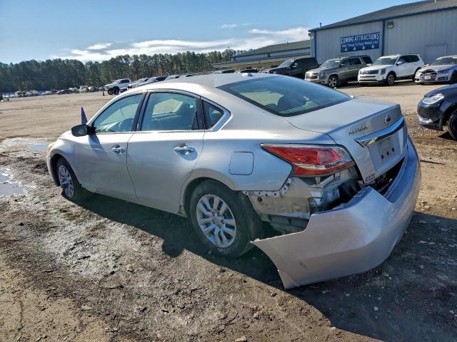 Nissan Altima 2.5 Image 5