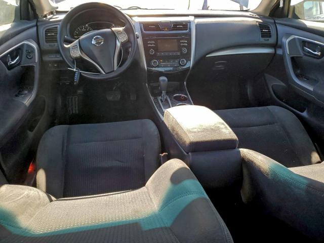 Nissan Altima 2.5 Image 3