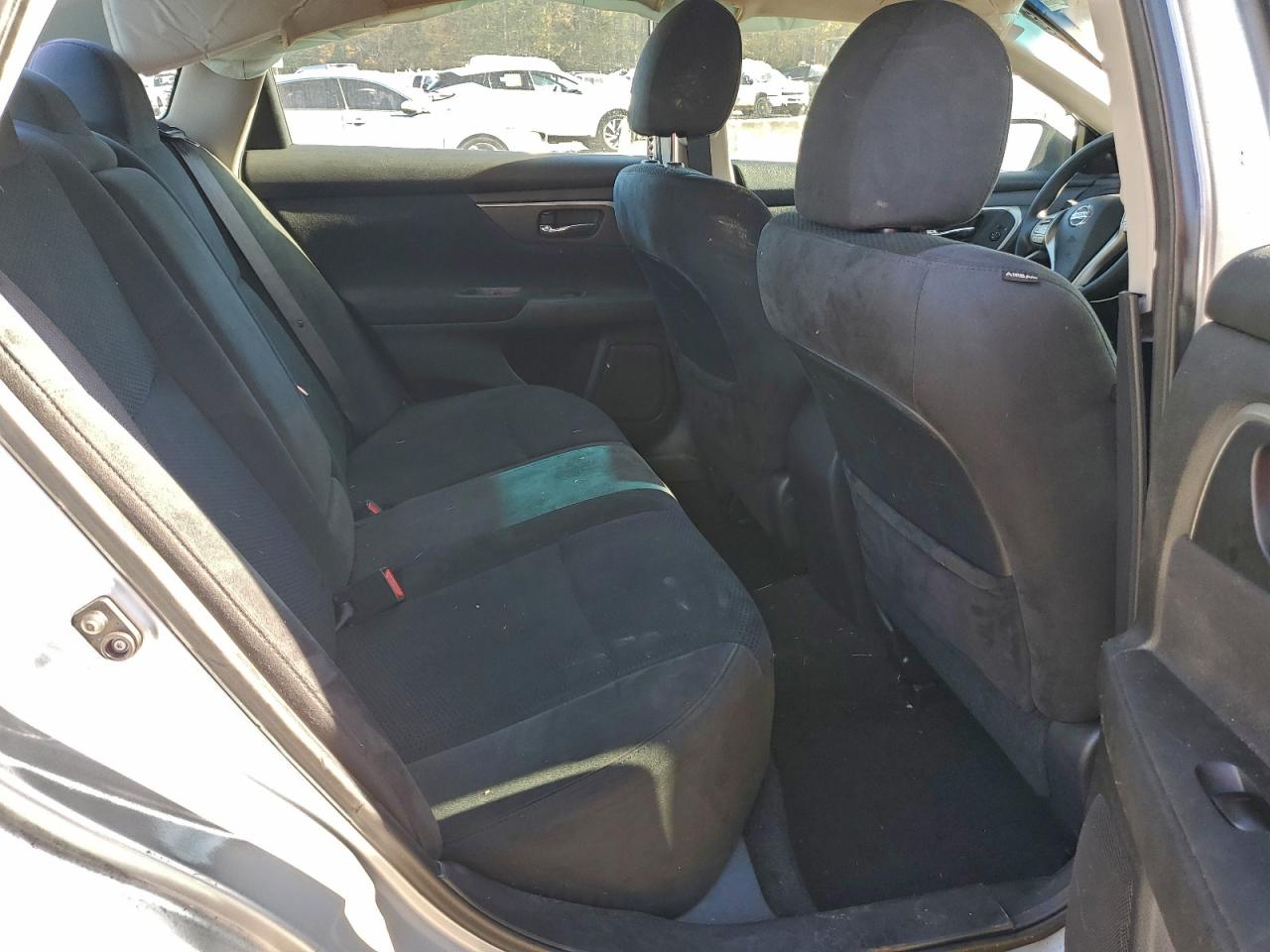 Nissan Altima 2.5 Image 9