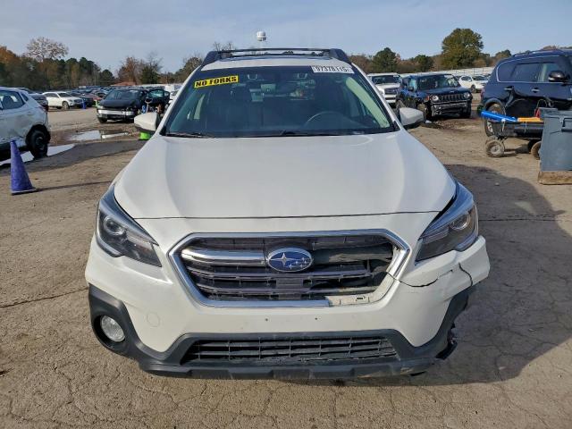 Subaru Outback 2.5i Limited Image 9